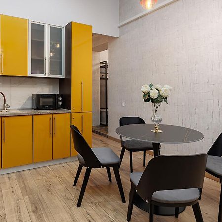 2 - Bedroom Apartments Galicia Lemberg Exterior foto
